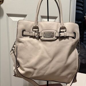 Michael Kors Large North South Leather Tote Bag in Vanilla color w MK dust bag